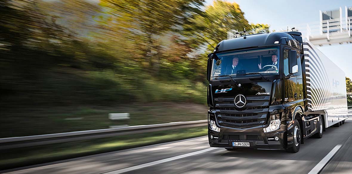 Mercedes-Benz-trucks-Actros-Highway